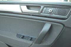 Volkswagen-Touareg-15